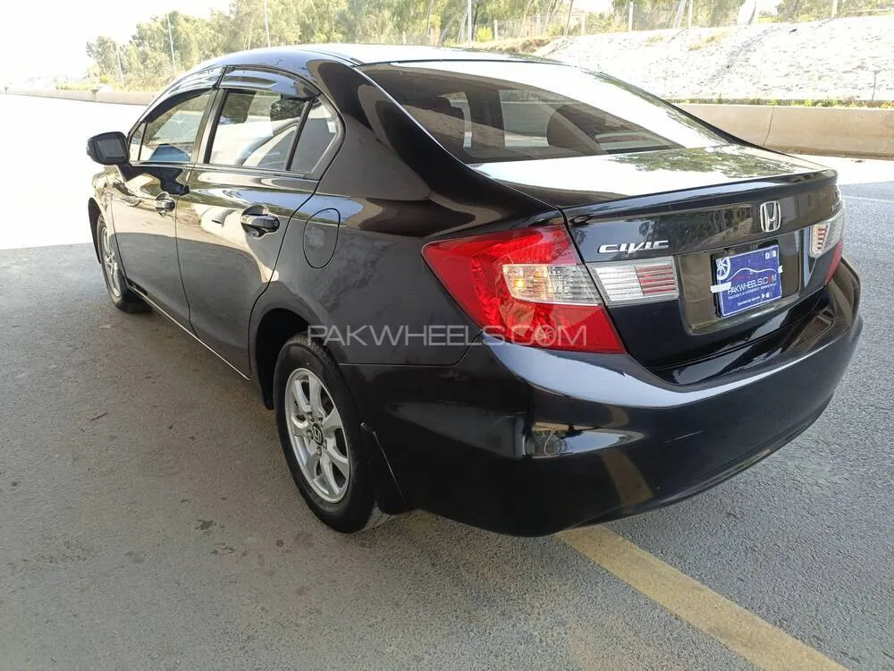 ہونڈا سوک 2015 for Sale in اسلام آباد ہونڈا سوک 2015 for Sale in اسلام آباد Image-5