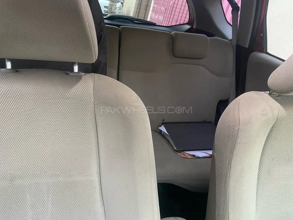 Honda Fit 2011 for Sale in Lahore Image-1