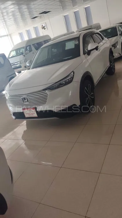 Honda Vezel 2021 for Sale in Lahore Image-1