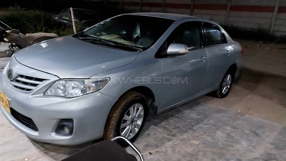 Toyota Corolla 2014 for Sale in Karachi Image-1