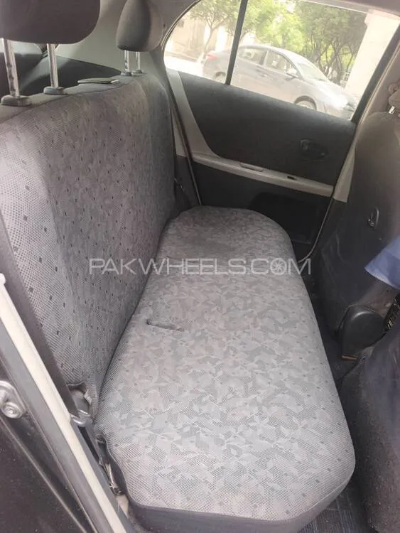 Toyota Vitz 2009 for Sale in Lahore Toyota Vitz 2009 for Sale in Lahore Image-11