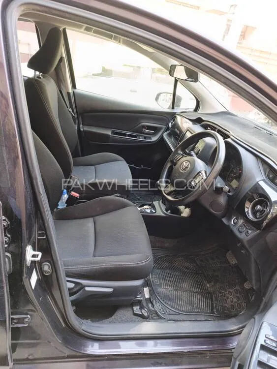 Toyota Vitz 2018 for Sale in Karachi Toyota Vitz 2018 for Sale in Karachi Image-10