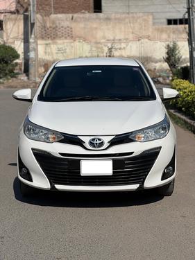 Slide toyota yaris ativ x cvt 1 5 2020 118354217