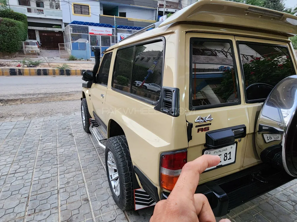Nissan Patrol 1984 for Sale in Karachi Nissan Patrol 1984 for Sale in Karachi Image-8
