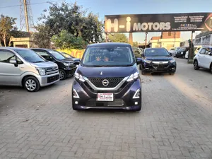 Nissan Dayz Highway Star S hybrid X pro pilot 2022 for Sale