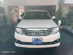 Toyota Fortuner 2.7 VVTi 2013 for Sale