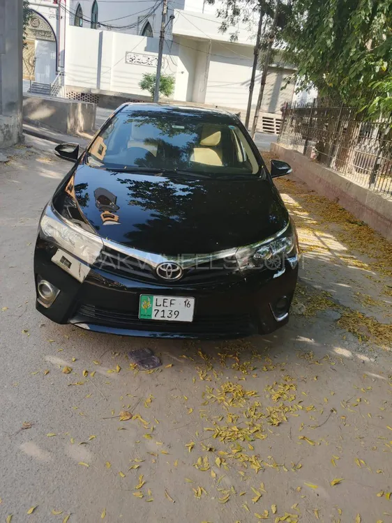 Toyota Corolla 2014 for Sale in Faisalabad Image-1