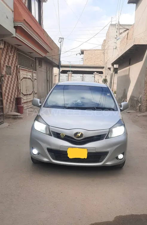 Toyota Vitz 2011 for Sale in Quetta Image-1