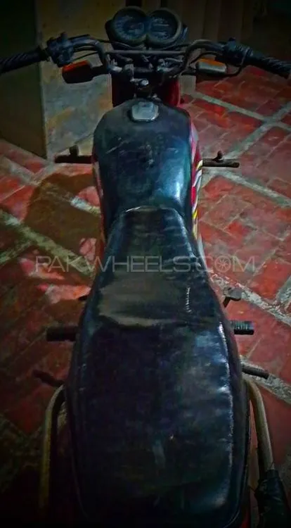 دیوان یاماہا Junoon YD-100 2009 for Sale دیوان یاماہا Junoon YD-100 2009 for Sale Image-5