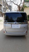 TOYOTA VOXY 
Model 2018
UNREGISTERED 
mileage 153440km
R GRADE
