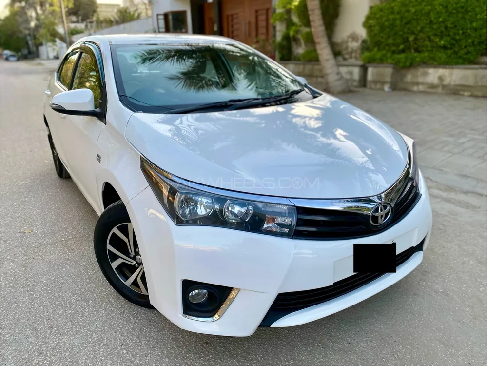 Toyota Corolla 2016 for Sale in Karachi Image-1