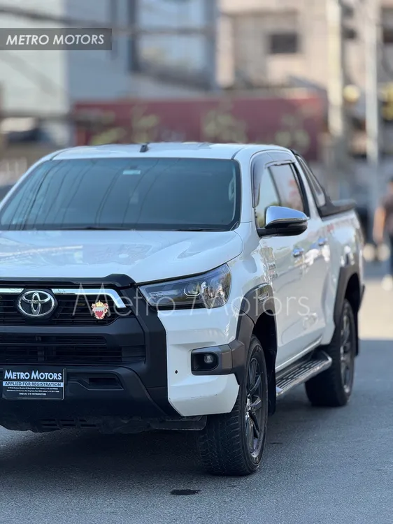Toyota Hilux 2021 for Sale in Lahore Image-1