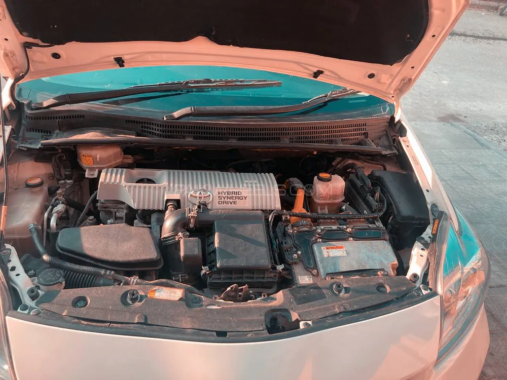 Toyota Prius 2015 for Sale in Rawalpindi Image-1