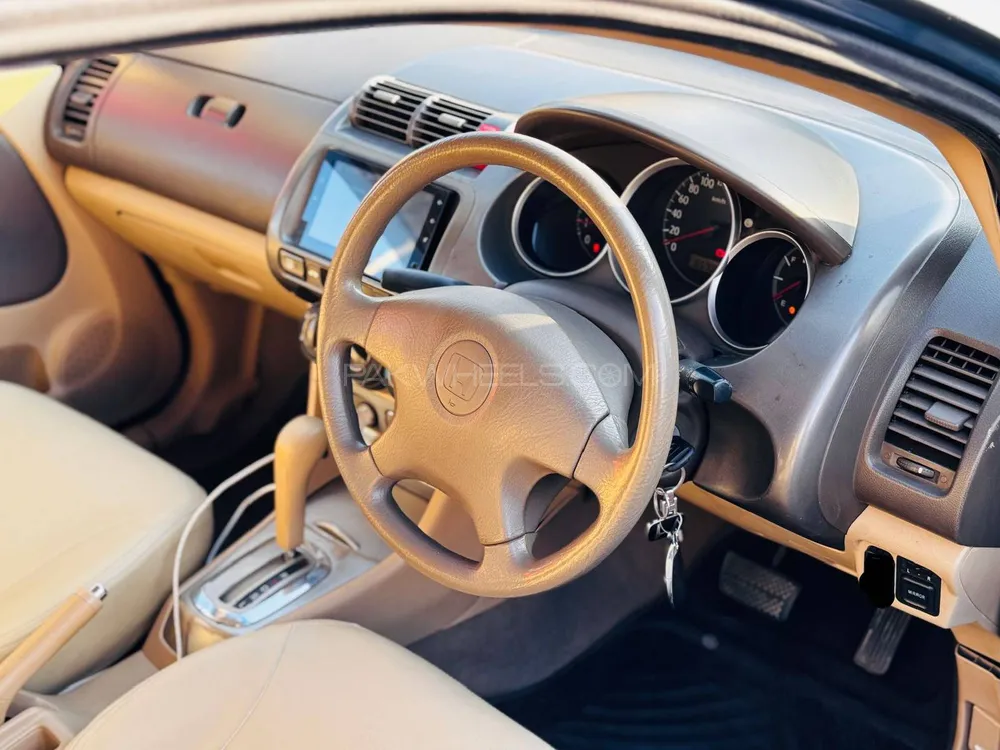 Honda City 2005 for Sale in Islamabad Image-1