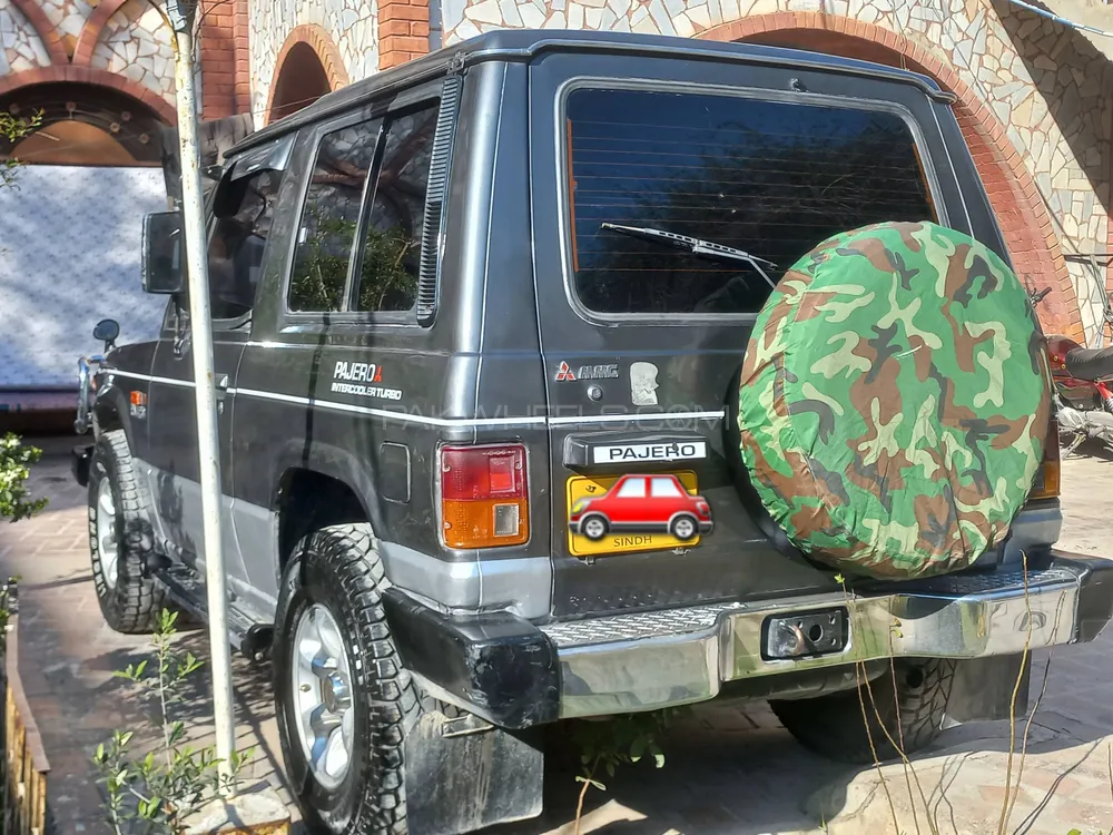 Mitsubishi Pajero 1989 for Sale in Peshawar Mitsubishi Pajero 1989 for Sale in Peshawar Image-6