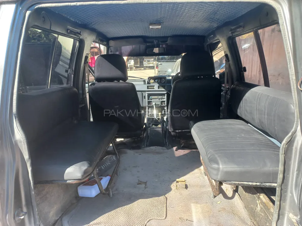 Mitsubishi Pajero 1989 for Sale in Peshawar Mitsubishi Pajero 1989 for Sale in Peshawar Image-14