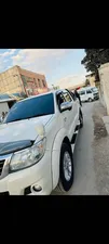 Toyota Hilux Vigo Champ G 2015 for Sale