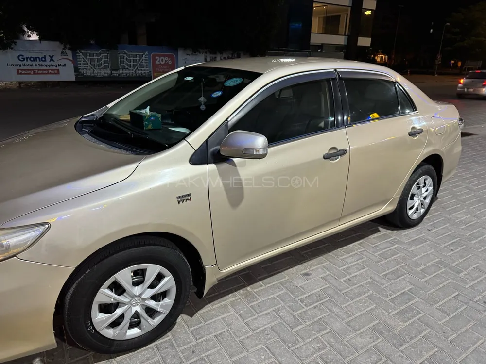 Toyota Corolla 2011 for Sale in Lahore Image-1