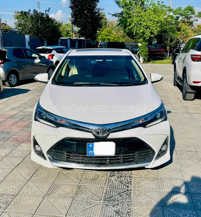 Toyota Corolla 2021 for Sale in Islamabad Image-1