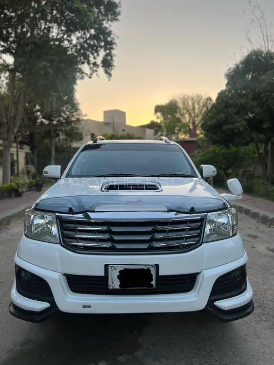 Toyota Hilux 2014 for Sale in Islamabad Image-1