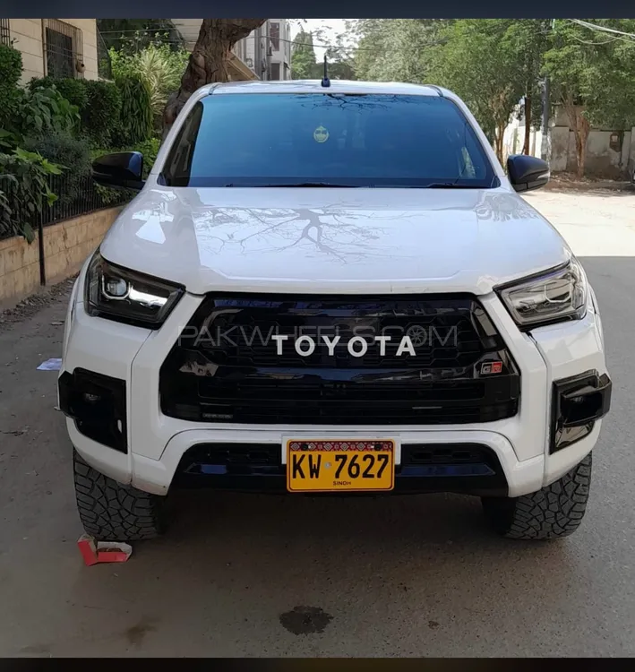Toyota Hilux 2018 for Sale in Karachi Image-1