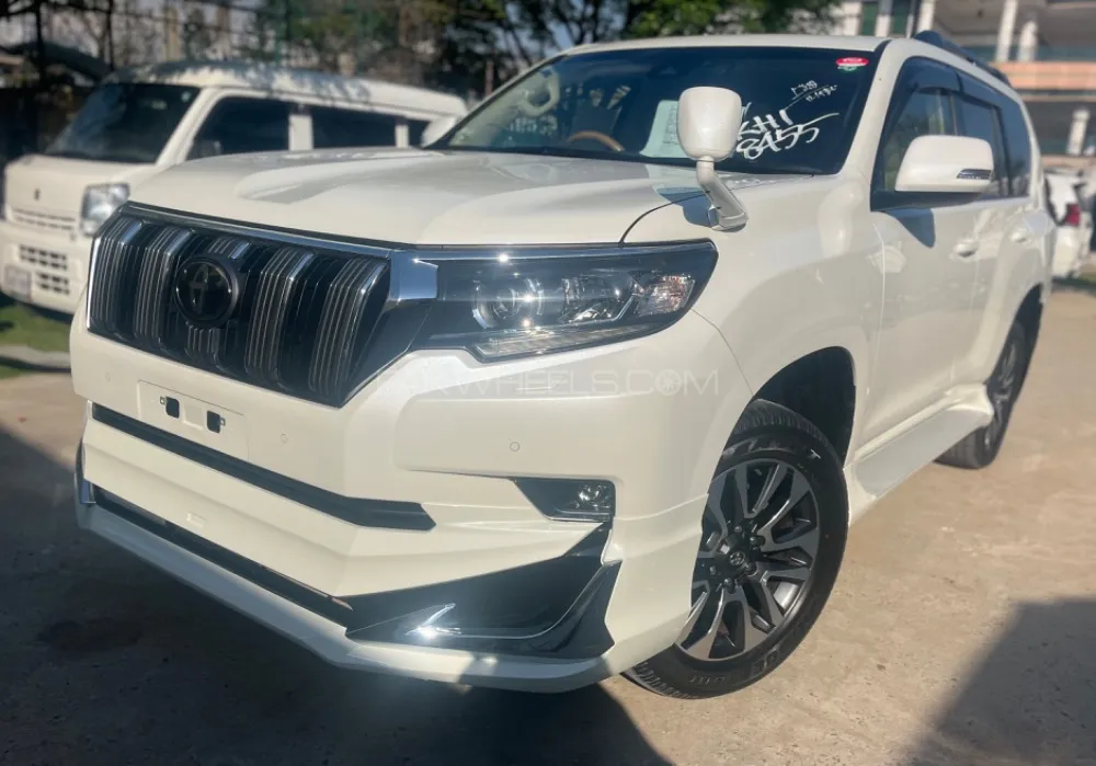 Toyota Prado 2019 for Sale in Gujrat Image-1