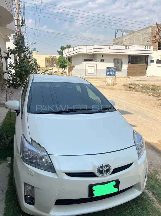 Toyota Prius 2011 for Sale in Bahawalpur Image-1
