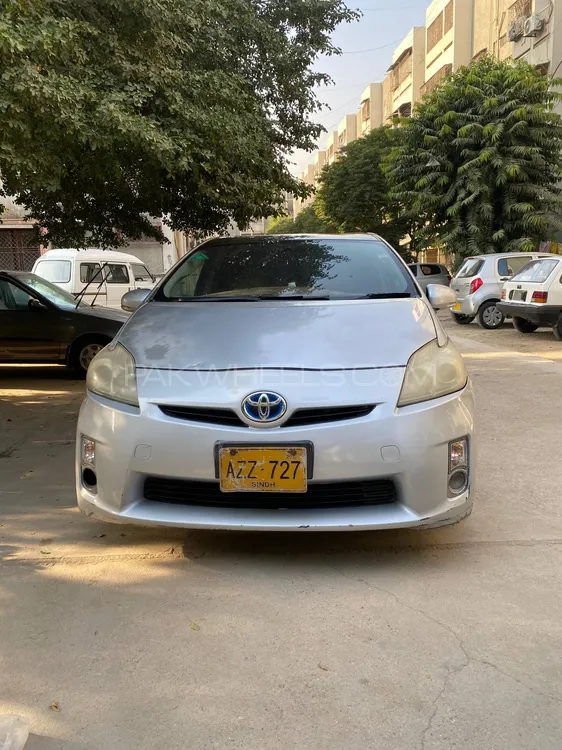 Toyota Prius 2010 for Sale in Karachi Image-1