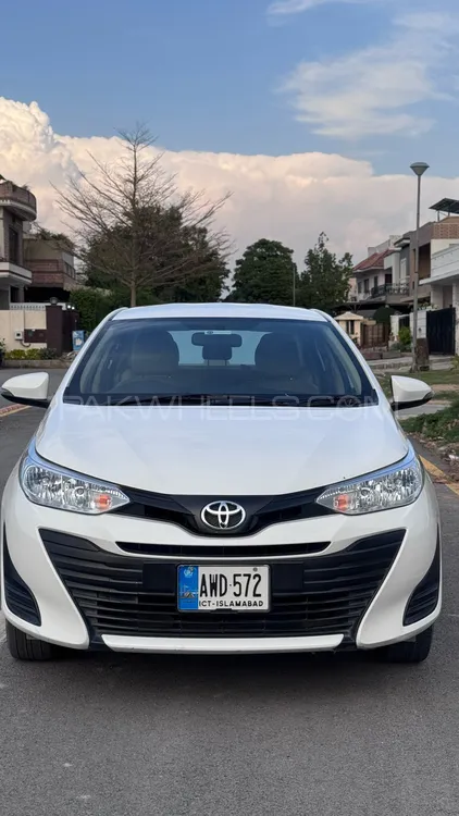 Toyota Yaris Sedan 2021 for Sale in Islamabad Image-1