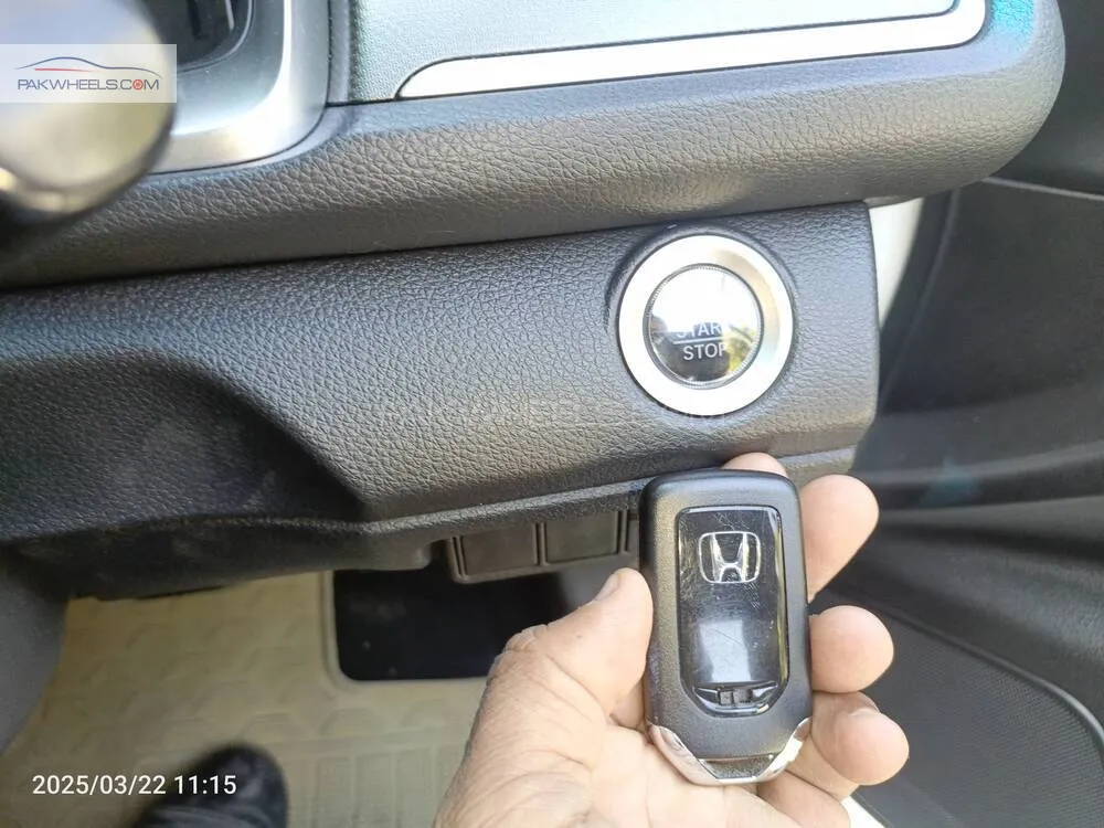 Honda Civic 2021 for Sale in Rawalpindi Honda Civic 2021 for Sale in Rawalpindi Image-10