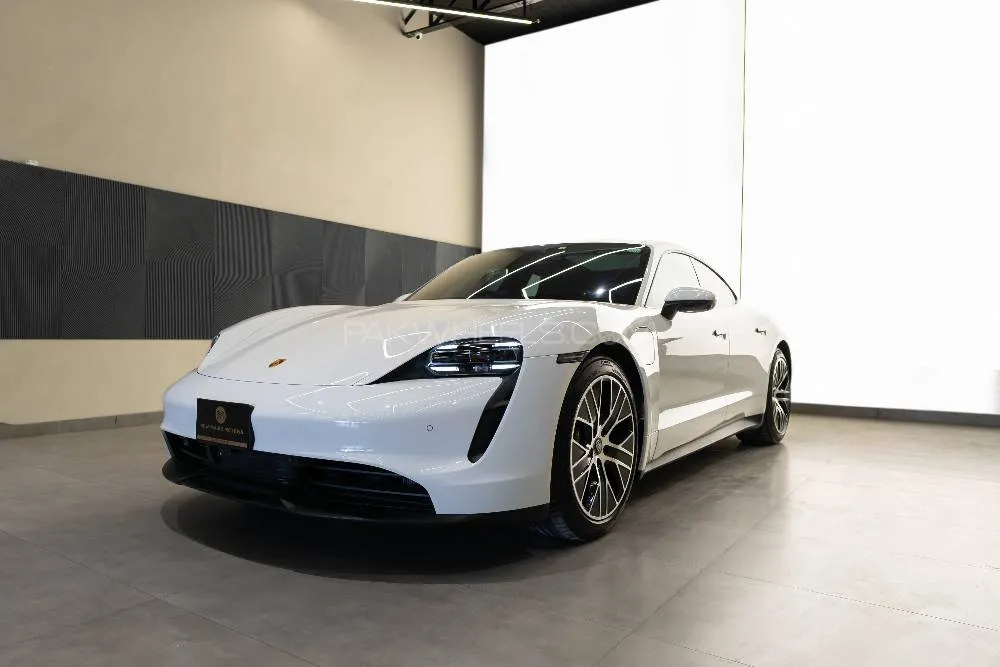Porsche Taycan 2021 for Sale in Lahore Porsche Taycan 2021 for Sale in Lahore Image-2