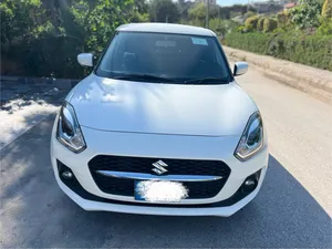Suzuki Swift GLX CVT 2025 for Sale