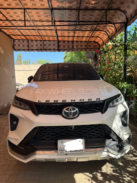 Toyota Fortuner 2017 for Sale in Sialkot Image-1