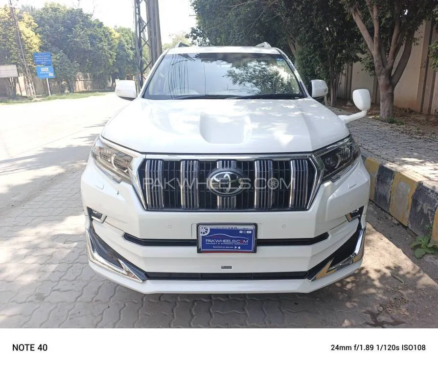 Toyota Prado 2019 for Sale in Lahore Image-1