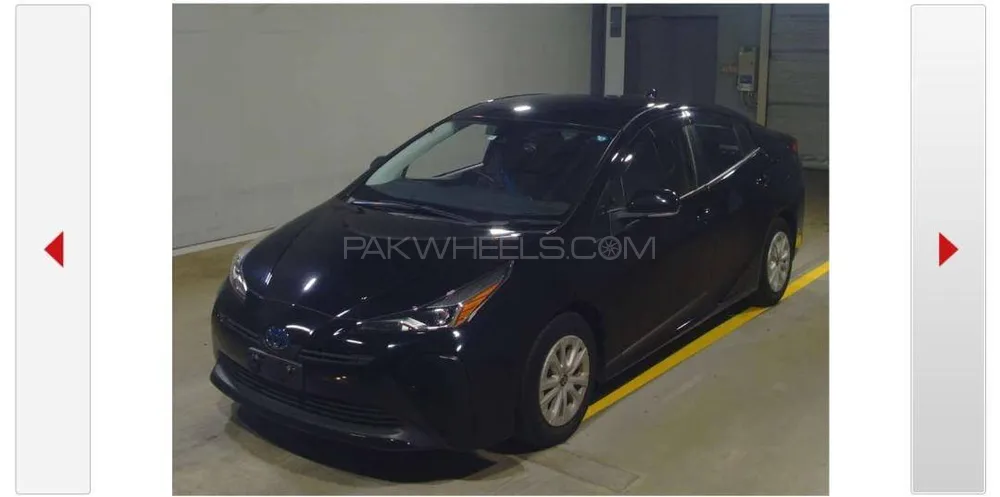 Toyota Prius 2020 for Sale in Karachi Image-1