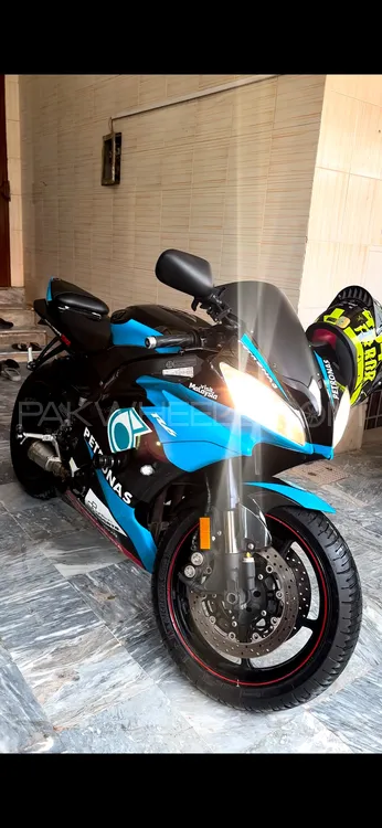 Yamaha YZF-R6 2012 for Sale Image-1