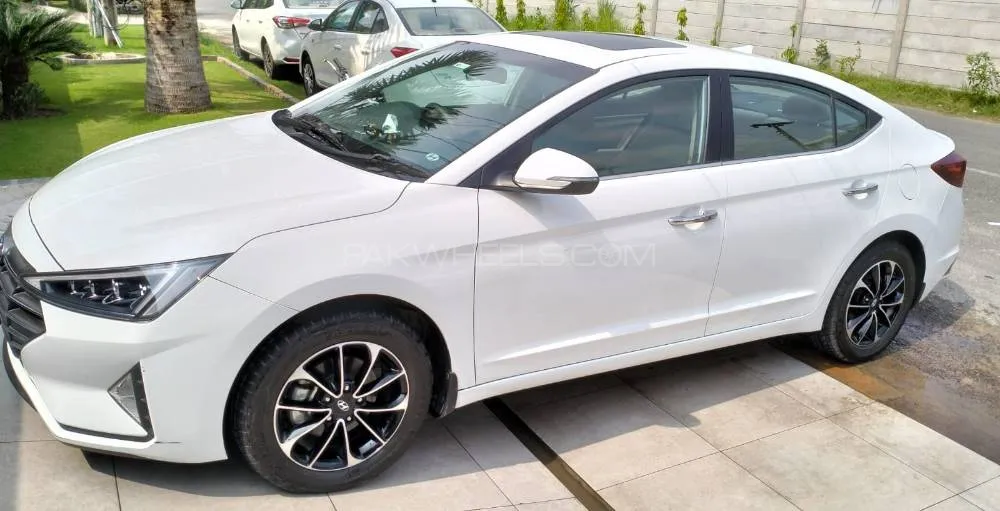 Hyundai Elantra 2021 for Sale in Lahore Image-1