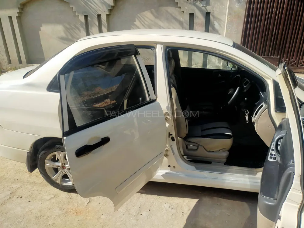 Suzuki Liana 2006 for Sale in Rawalpindi Image-1
