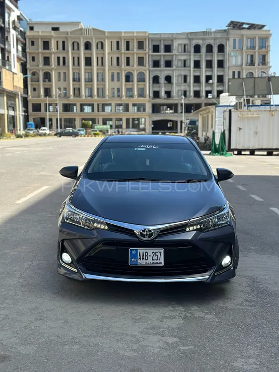 Toyota Corolla 2016 for Sale in Islamabad Image-1