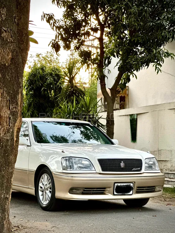 Toyota Crown 2001 for Sale in Lahore Image-1