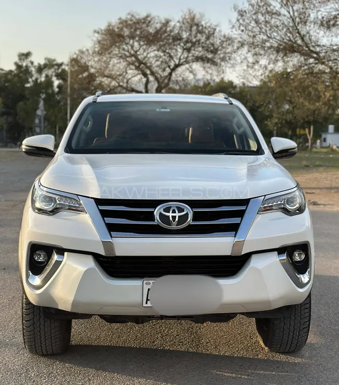 Toyota Fortuner 2021 for Sale in Islamabad Image-1