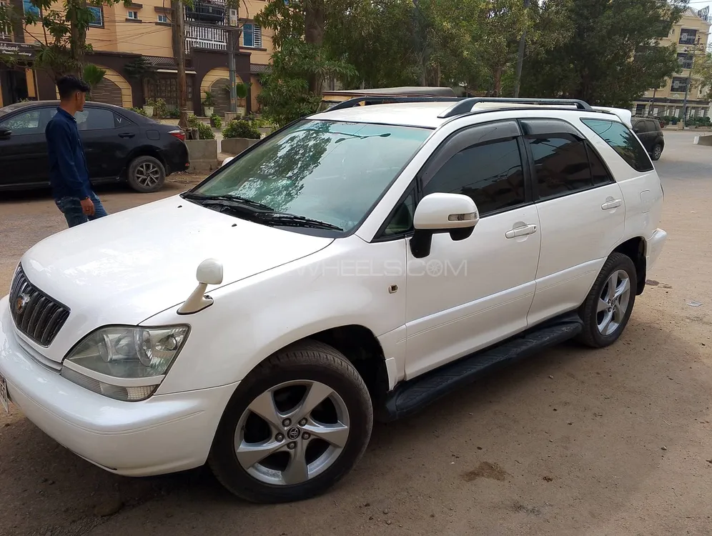Toyota Harrier 2002 for Sale in Karachi Image-1