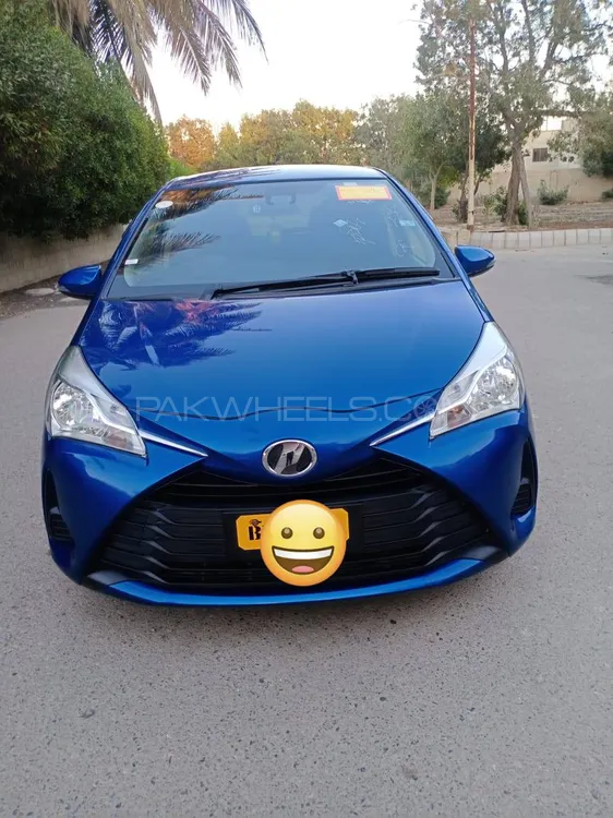 Toyota Vitz 2018 for Sale in Karachi Image-1