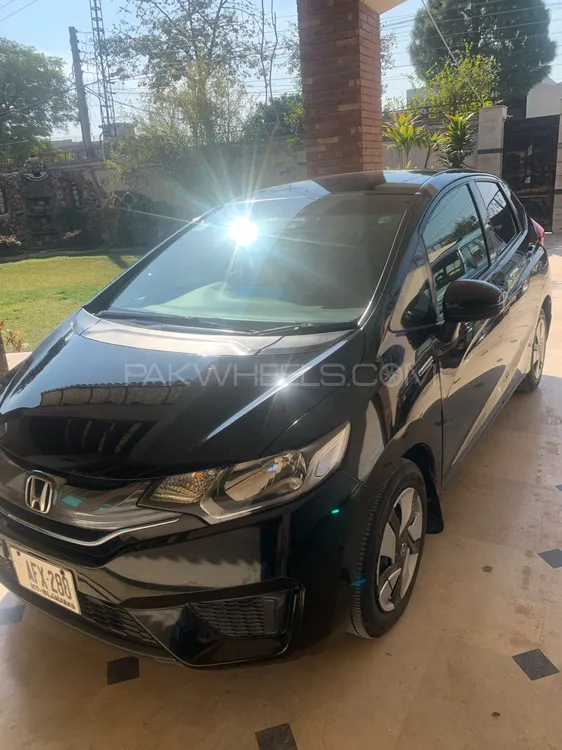 Honda Fit 2014 for Sale in Peshawar Image-1