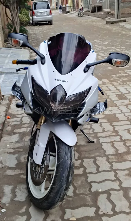 Suzuki GSX-R600 2008 for Sale Image-1