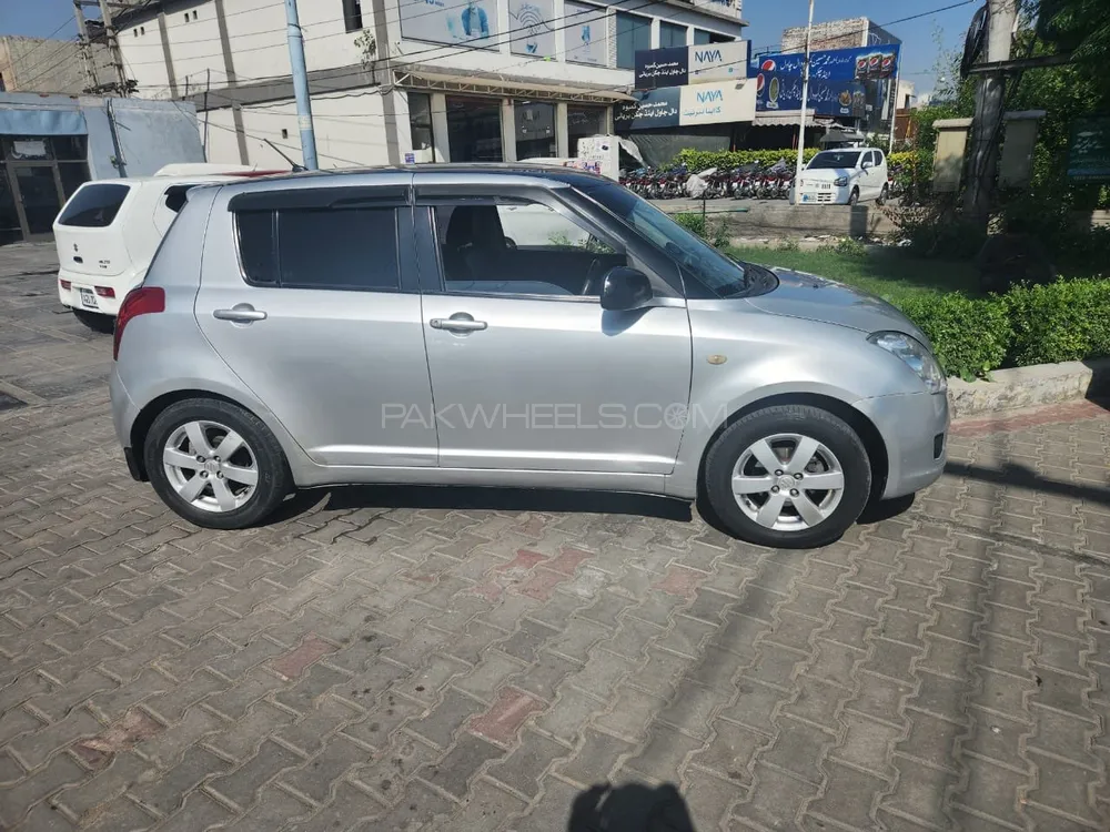سوزوکی سوئفٹ 2018 for Sale in گجرانوالہ Image-1