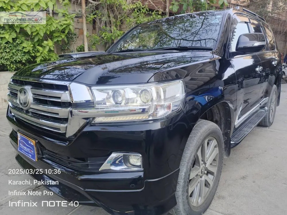 Toyota Land Cruiser 2016 for Sale in Karachi Image-1