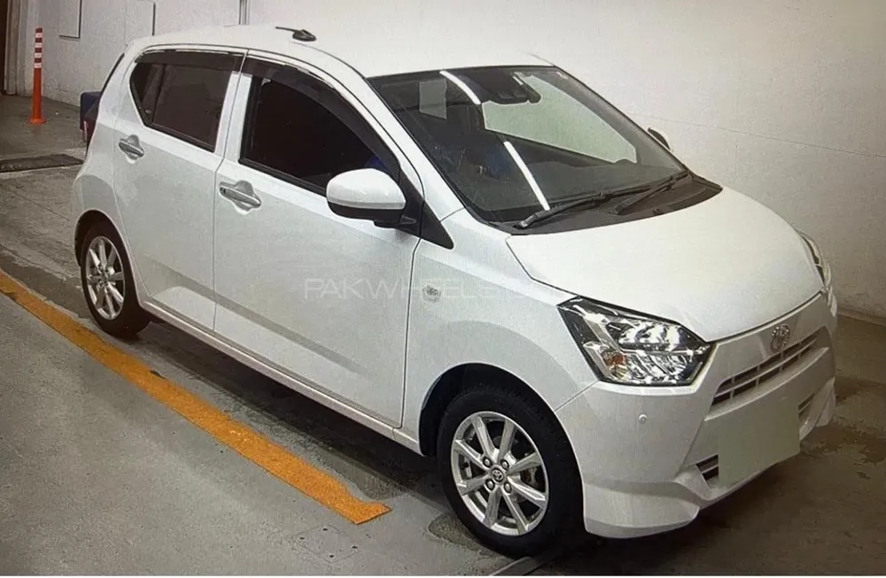 Toyota Pixis Epoch 2022 for Sale in Karachi Image-1