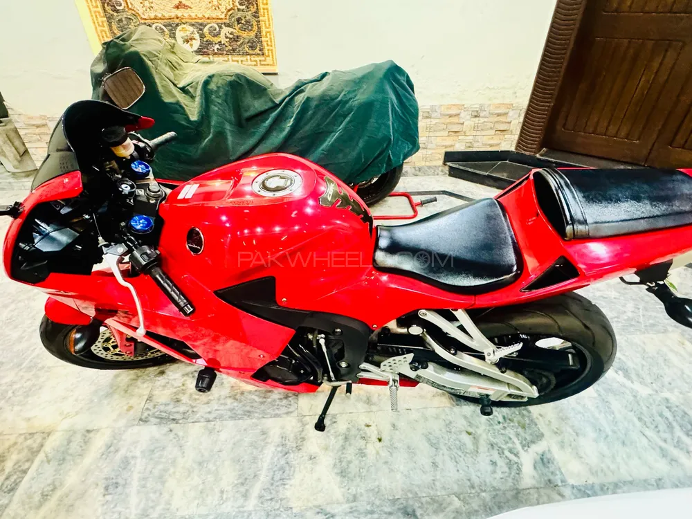Honda CBR 600RR 2013 for Sale Honda CBR 600RR 2013 for Sale Image-4