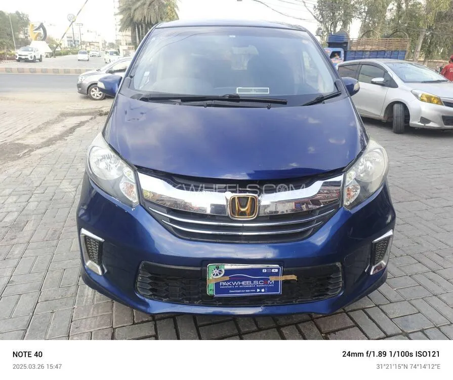 ہونڈا فریڈ 2015 for Sale in لاہور Image-1